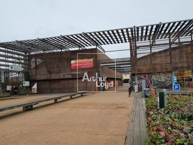 Location Commerce 407 m²