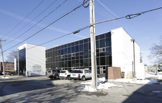 More details for 21 Bradeen St, Springvale, ME - Office for Rent