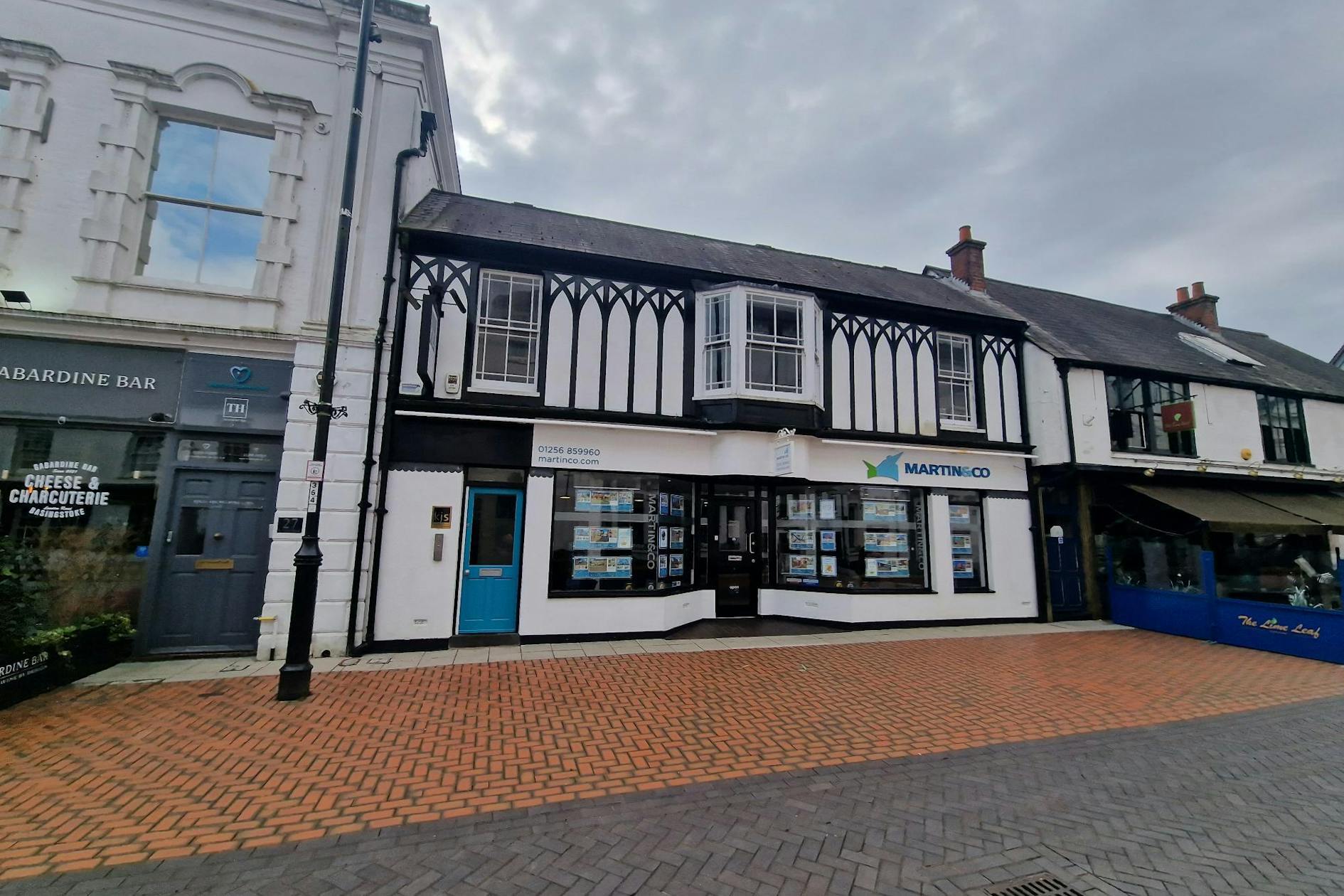 26 London St, Basingstoke to rent Building Photo- Image 1 of 2