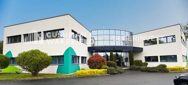 Vente Bureaux 1 200 m²