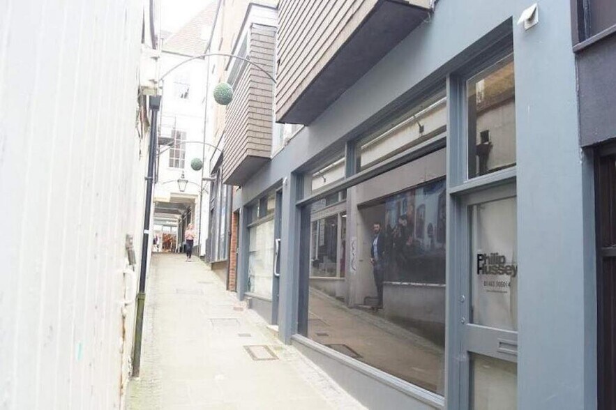 14-15 Jeffries Passage, Guildford to rent - Building Photo - Image 2 of 3