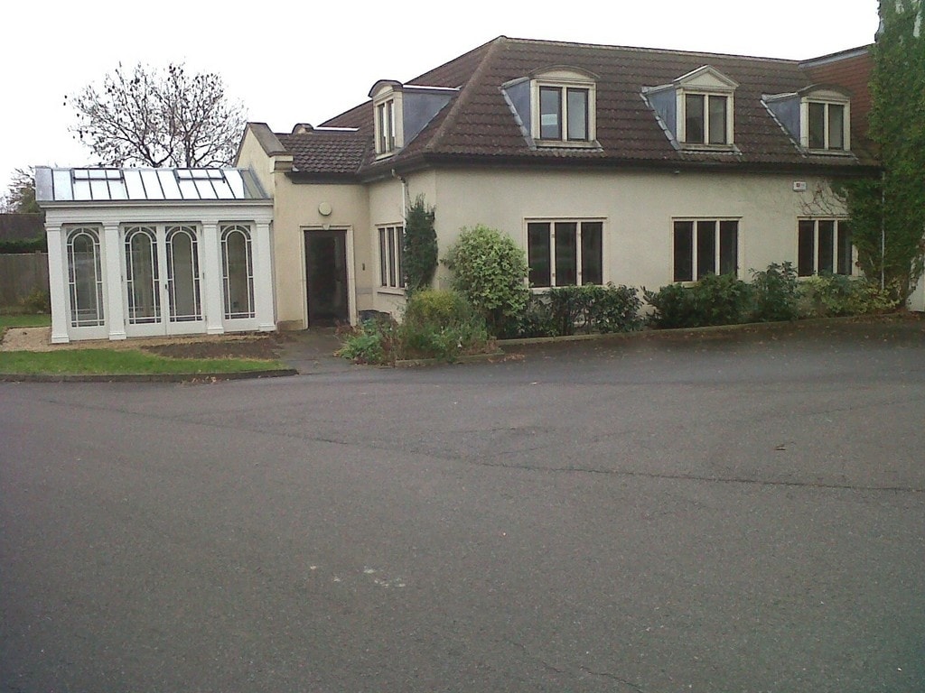 Main Rd, Harlaxton to rent Primary Photo- Image 1 of 2