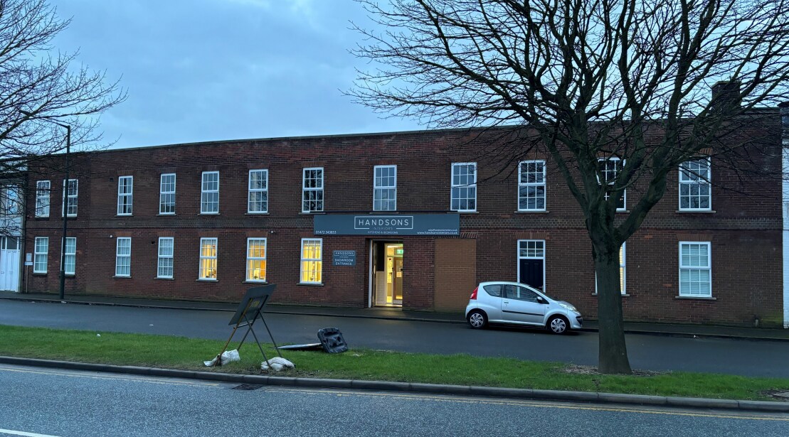 6 Cleethorpe Rd, Grimsby for sale Primary Photo- Image 1 of 1