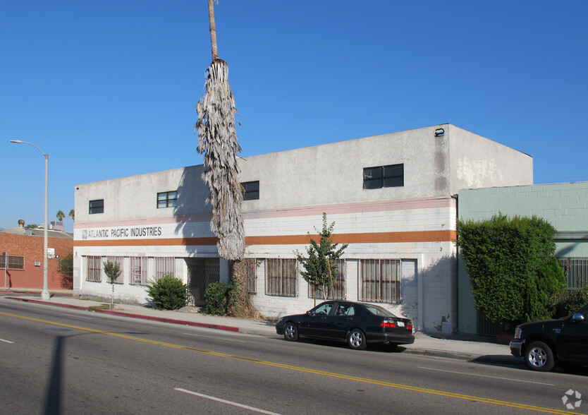 4223 W Jefferson Blvd, Los Angeles, CA for rent - Building Photo - Image 3 of 20