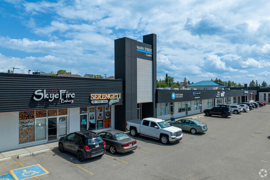 400 Main St NE, Airdrie, AB for rent - Building Photo - Image 1 of 10