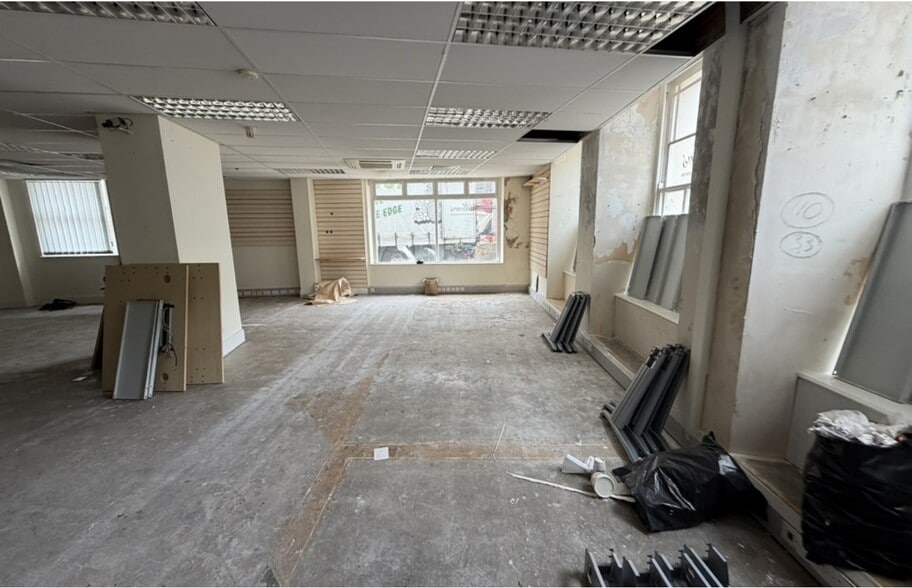 69A Market Jew St, Penzance for sale - Construction Photo - Image 3 of 8