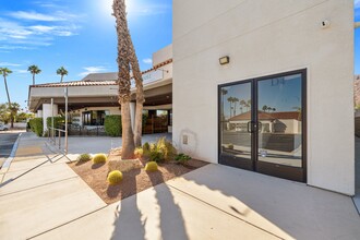 2500-2520 N Palm Canyon Dr, Palm Springs, CA for rent Building Photo- Image 2 of 16