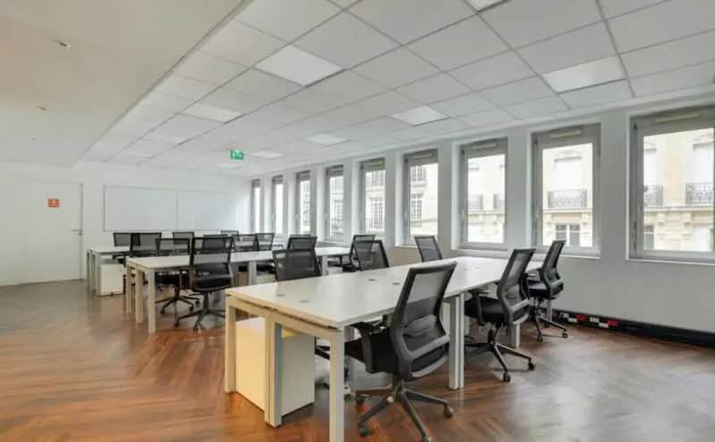 7 Rue De Chartres, Neuilly-sur-Seine to rent Building Photo- Image 1 of 9