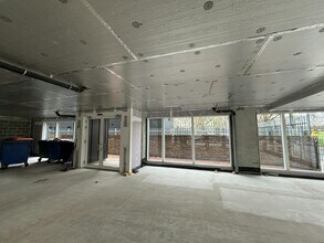 5A Leagrave St, London to rent Interior Photo- Image 2 of 6