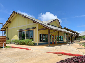 4244 Kilauea Rd, Kilauea, HI for rent Building Photo- Image 1 of 3