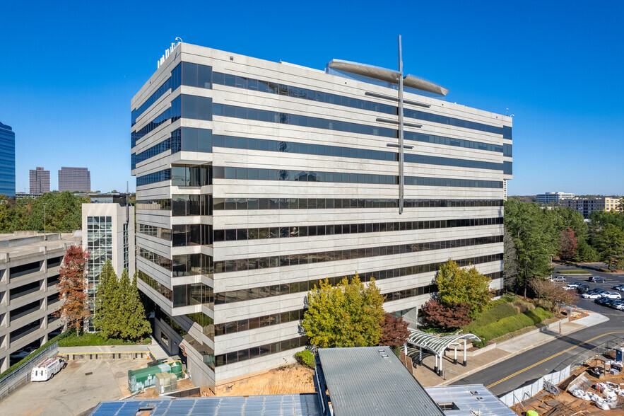 211 Perimeter Center Pky NE, Atlanta, GA for rent - Primary Photo - Image 1 of 5