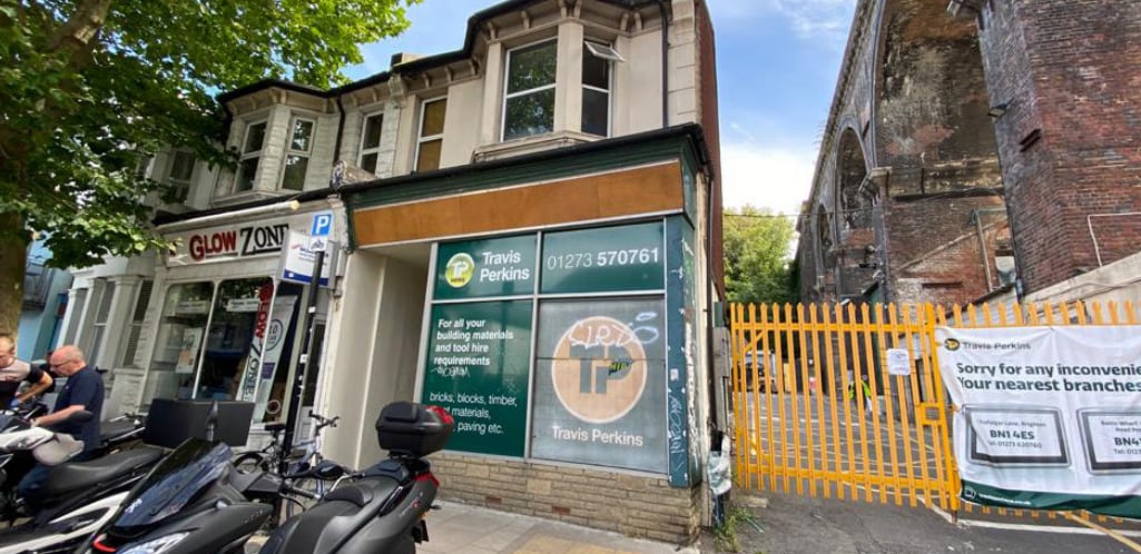 58-62 Beaconsfield Rd, Brighton for sale Primary Photo- Image 1 of 1