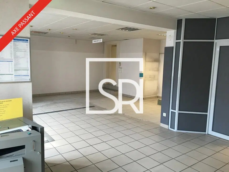 Vente Commerce 142 m² - Photo 1