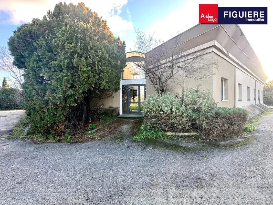 35 Rue Pierre Simon Laplace, Aix-en-Provence to rent Building Photo- Image 1 of 12