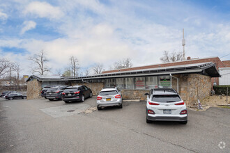 2270 Grand Ave, Baldwin, NY for sale Primary Photo- Image 1 of 1