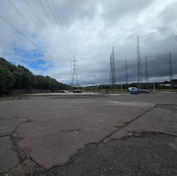 Cunninghame Road, Rutherglen to rent - Building Photo - Image 2 of 4