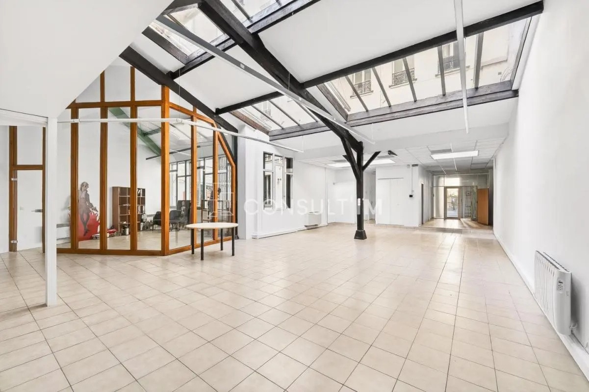 Build-to-Rent in Paris for sale Building Photo- Image 1 of 10