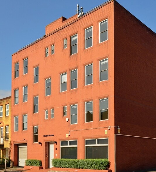 3 Palmerston Rd, London to rent - Building Photo - Image 1 of 10