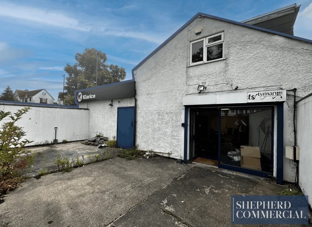 178-178A Highfield Rd, Birmingham to rent Building Photo- Image 1 of 2