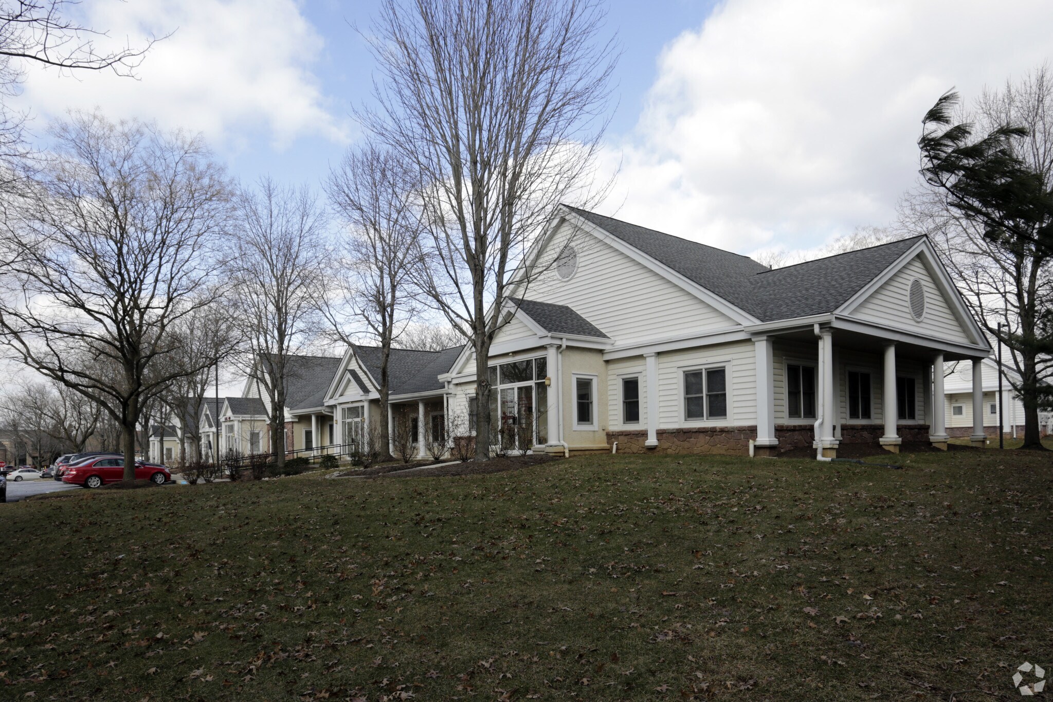 401-410 Floral Vale Blvd, Yardley, PA for sale Building Photo- Image 1 of 1