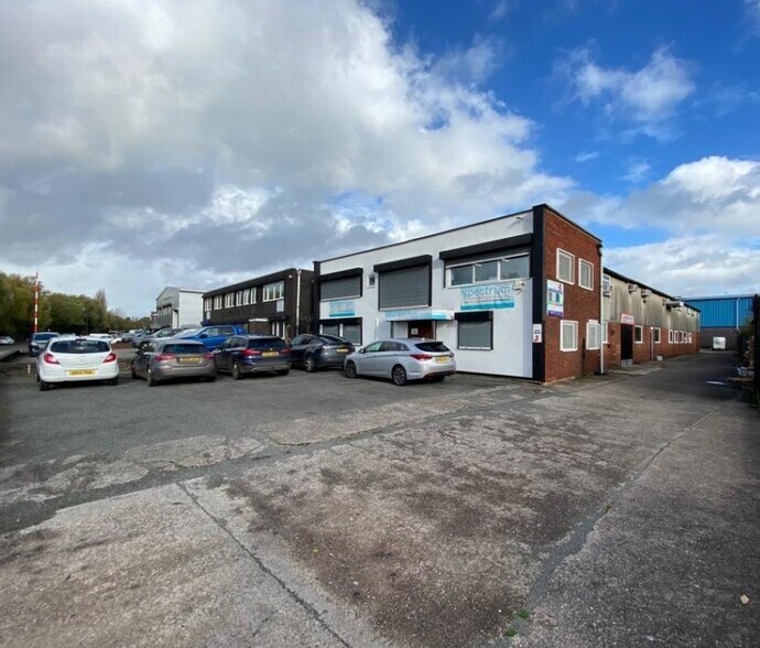 Leamore Ln, Walsall for sale - Primary Photo - Image 1 of 1