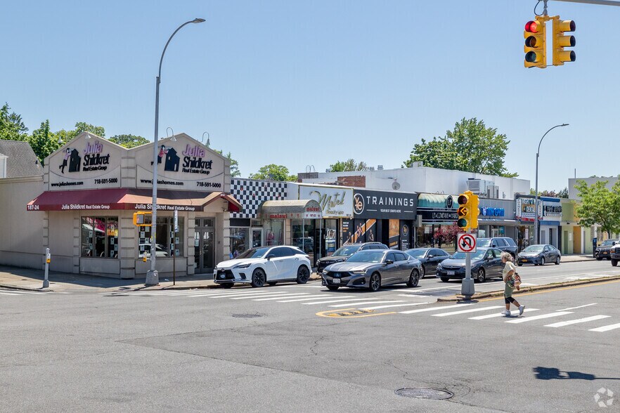 186-16-187-06 Union Tpke, Fresh Meadows, NY for sale - Primary Photo - Image 1 of 8