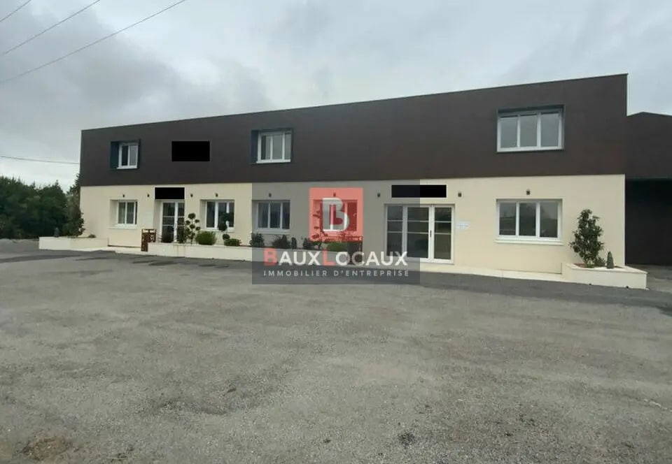 Vente Entrepôt 1 600 m² - Photo 1