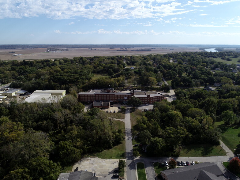 300 Santa Fe St, Leavenworth, KS for sale - Building Photo - Image 3 of 6