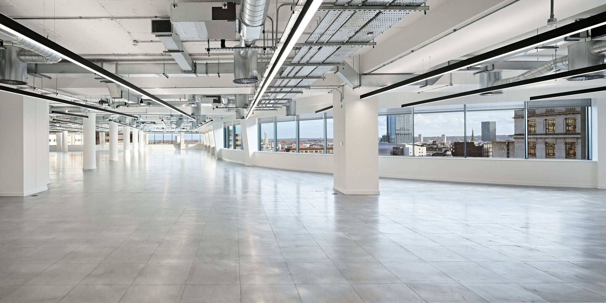 2 The Priory, Birmingham to rent Interior Photo- Image 1 of 2