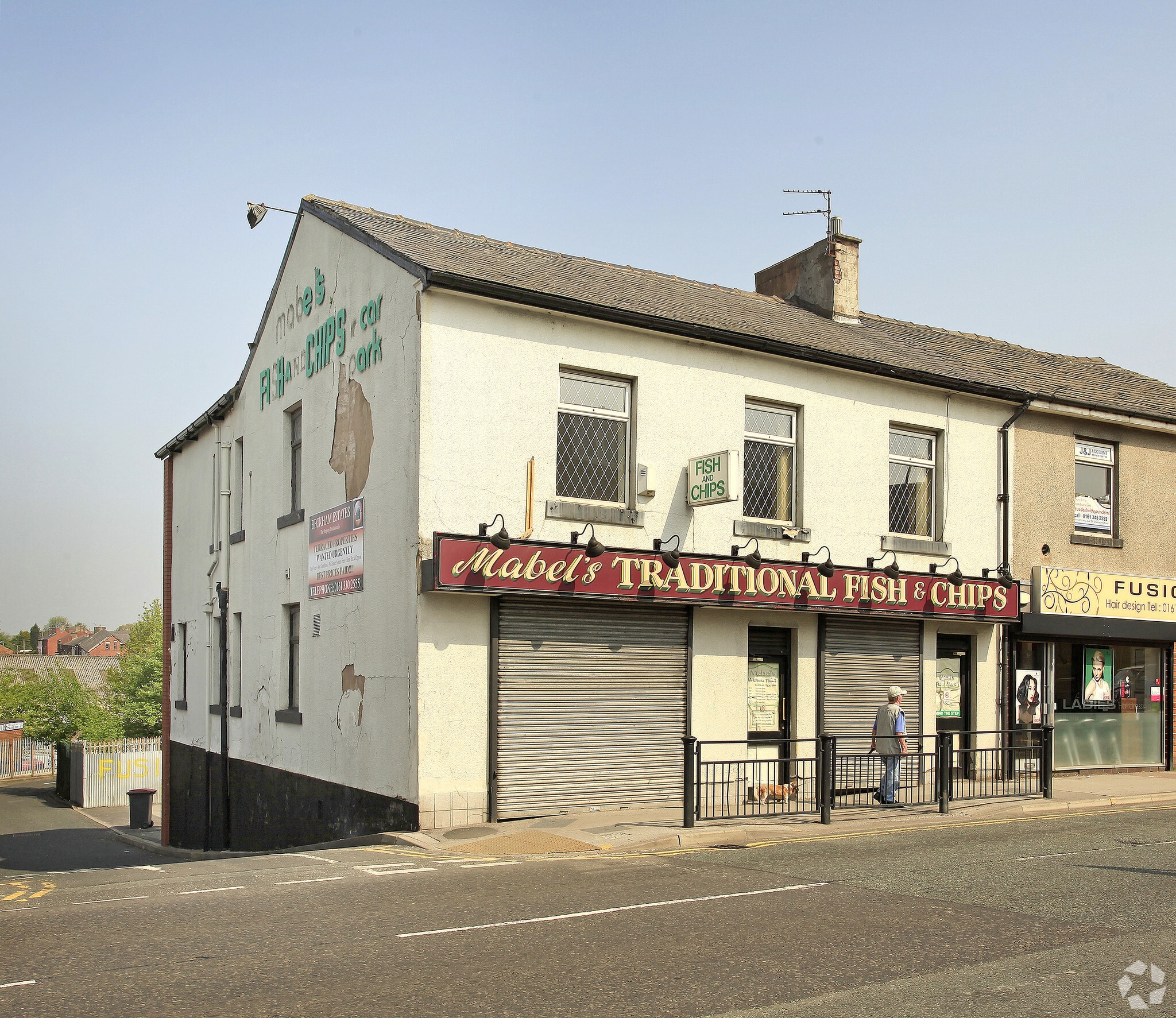 165 Huddersfield Rd, Oldham for sale Primary Photo- Image 1 of 1