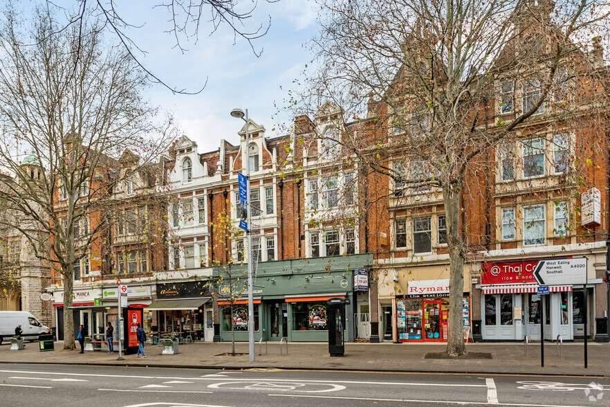 28-30 New Broa, London to rent - Building Photo - Image 2 of 3