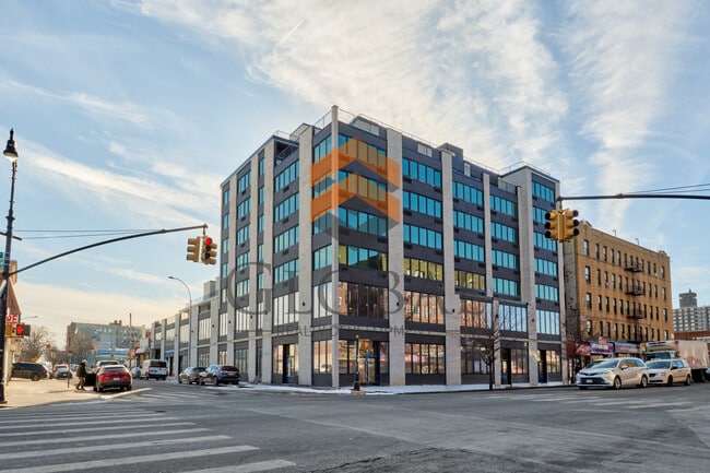 More details for 790 Allerton Ave, Bronx, NY - Office, Flex for Rent