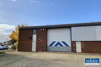 7 Wedgwood Rd, Bicester to rent Building Photo- Image 1 of 4