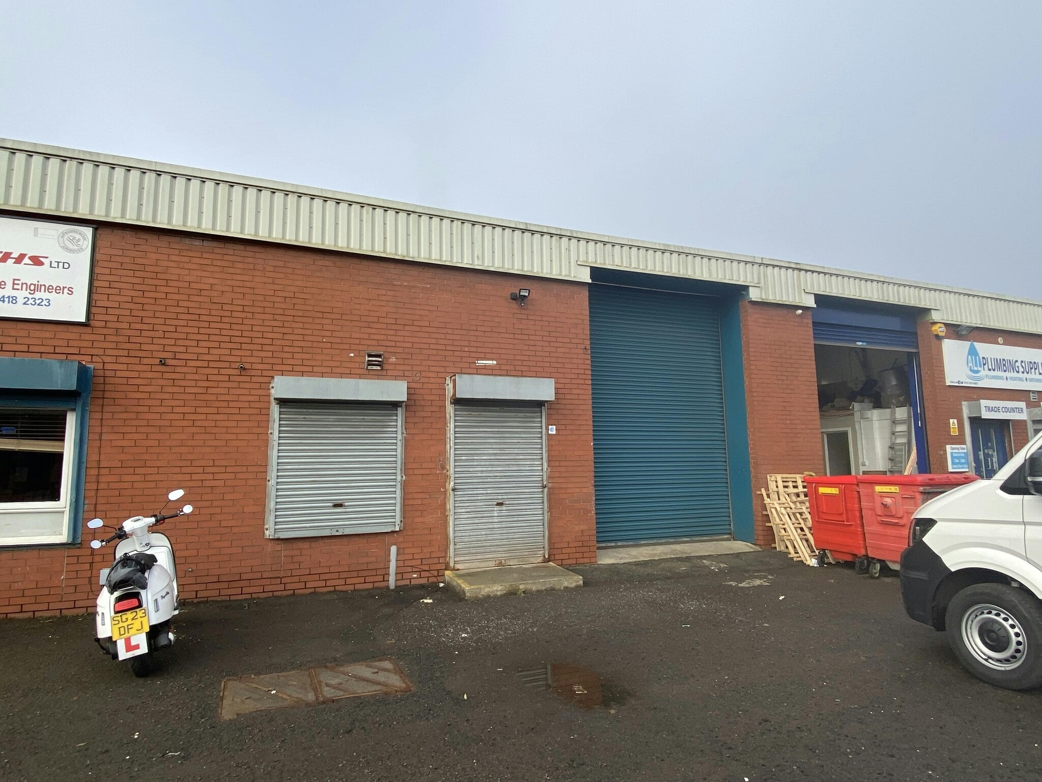 11-19 Lambhill Quadrant, Glasgow to rent Building Photo- Image 1 of 8