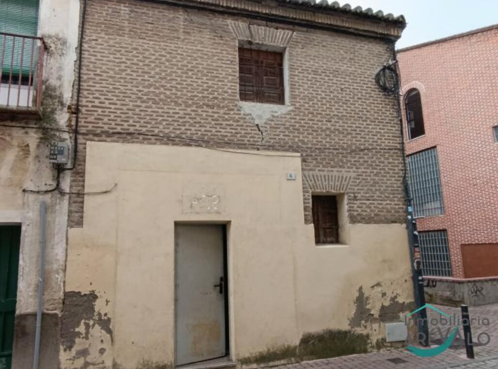 Calle Eusebio Revilla, 6, Arévalo, Ávila for sale Primary Photo- Image 1 of 8