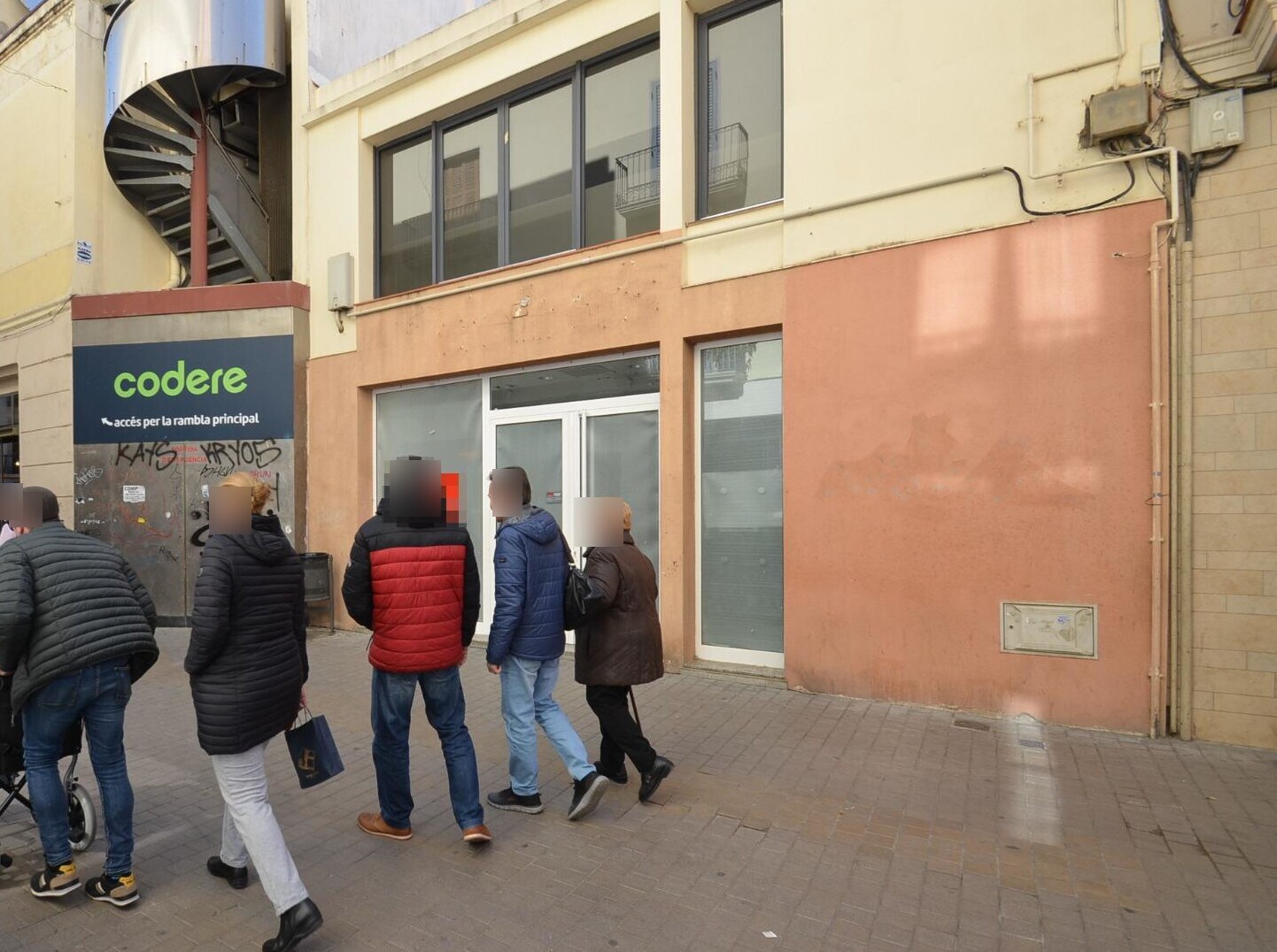 Retail in Vilanova i la Geltrú, Barcelona to rent Floor Plan- Image 1 of 8