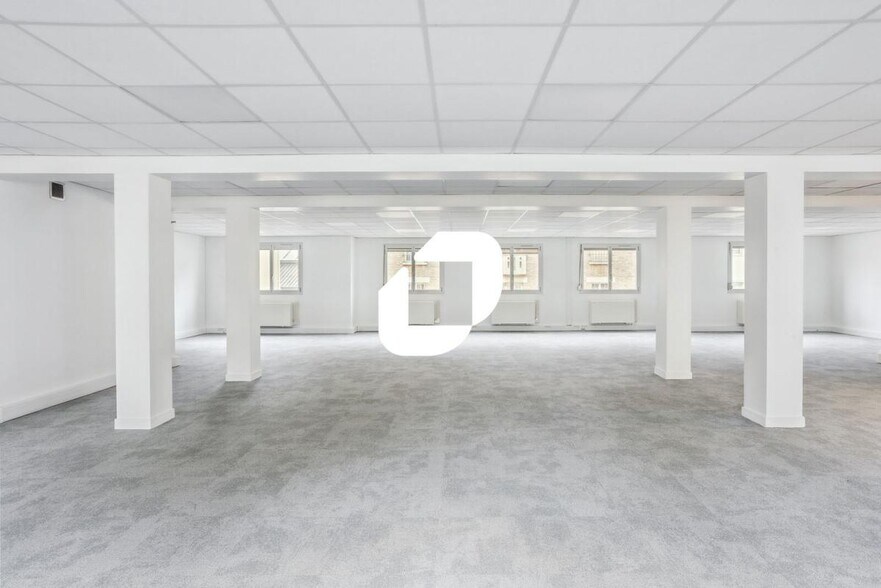 Office in Issy-les-Moulineaux to rent - Interior Photo - Image 3 of 11
