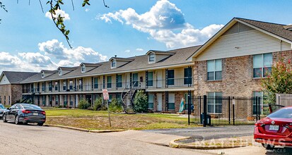 6601-6701 May Dr, Waco, TX for sale Building Photo- Image 1 of 5