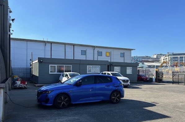 Old Channel Road Titanic Quarter portfolio of 3 properties for sale on LoopNet.co.uk - Primary Photo - Image 2 of 3