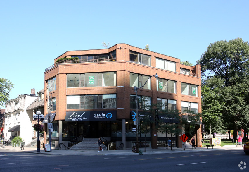 1300 Bay St, Toronto, ON for rent - Primary Photo - Image 1 of 3