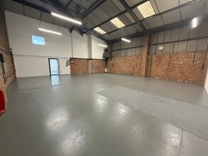 Hythe Quay, Colchester to rent Interior Photo- Image 2 of 5