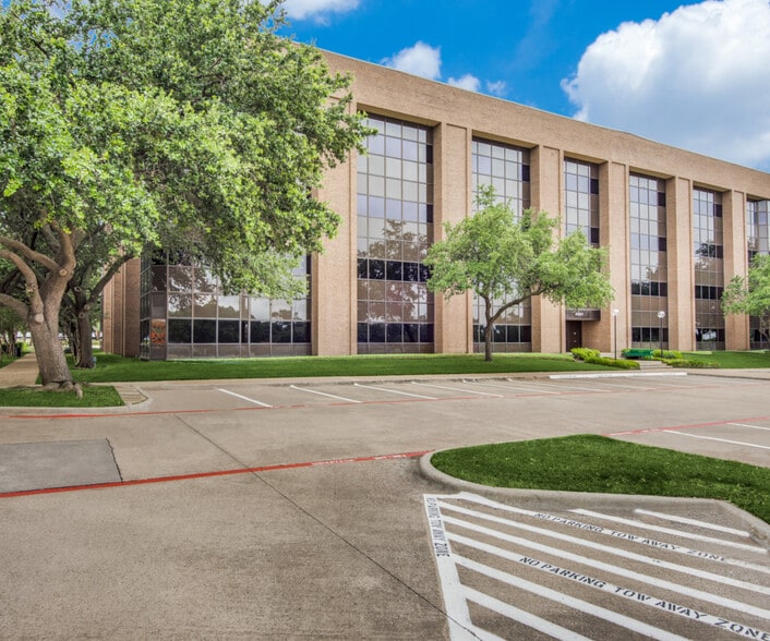 4001 McEwen Rd, Farmers Branch, TX for rent - Building Photo - Image 1 of 6