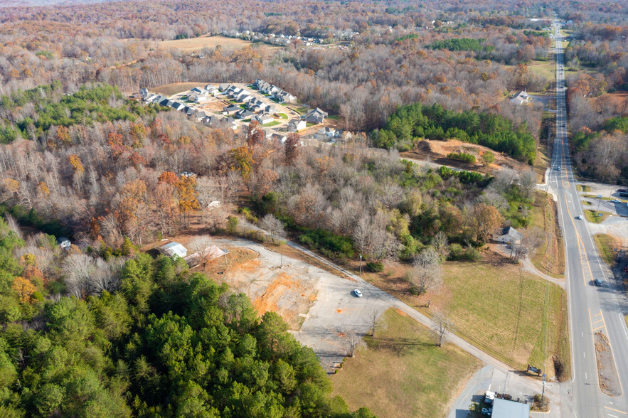 1872 Fairview Blvd, Fairview, TN for sale - Building Photo - Image 1 of 13