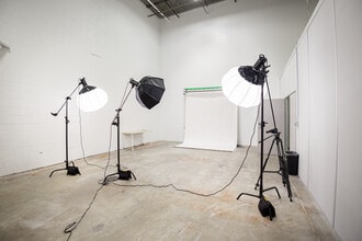 575 Wharton Dr SW, Atlanta, GA to rent Interior Photo- Image 2 of 4