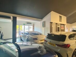 7-10 Station Approach, Hitchin to rent Interior Photo- Image 2 of 5