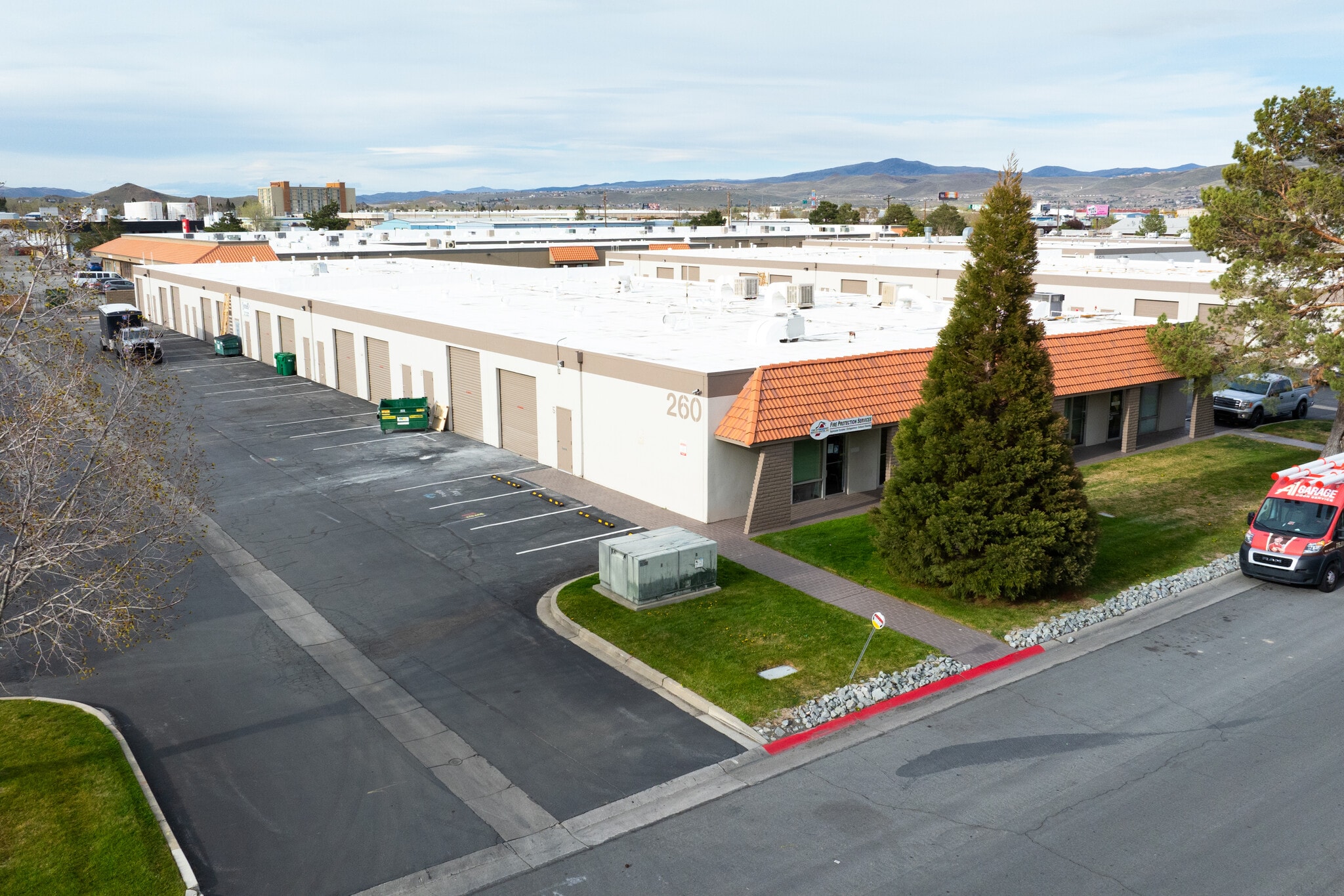 260 Freeport Blvd, Sparks, NV for rent Building Photo- Image 1 of 7