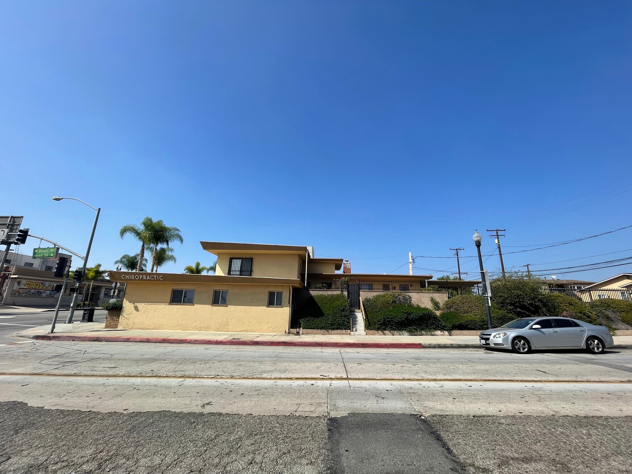 100 W Whittier Blvd, Montebello 90640 Office for Sale