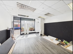 11 Bridge St, Girvan to rent Interior Photo- Image 2 of 4