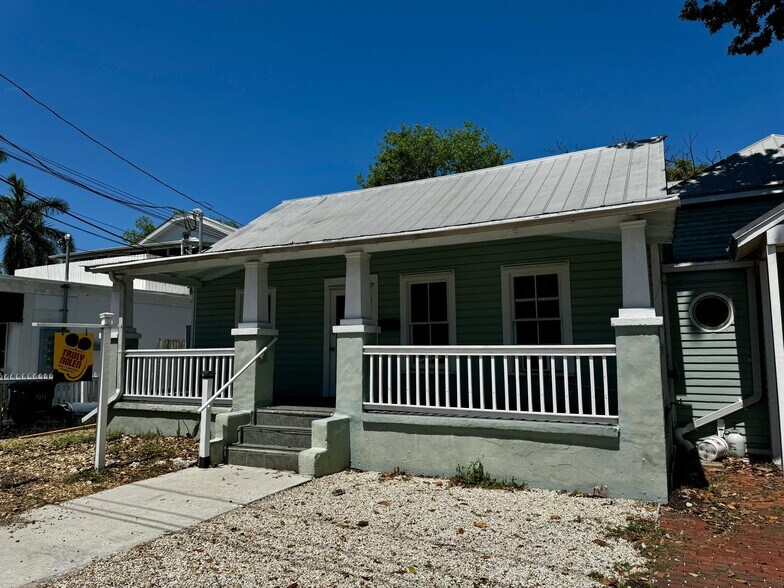 1213 Truman Ave, Key West, FL for rent - Building Photo - Image 1 of 6