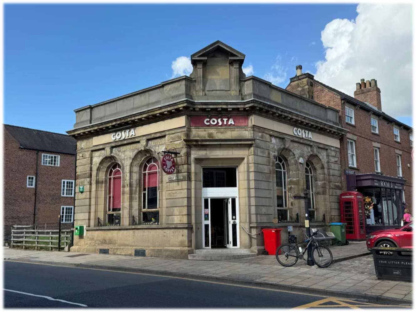2 High St, Tadcaster to rent Building Photo- Image 1 of 2
